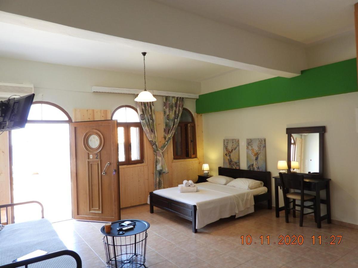 Sophia Limeni Apartments And Studios Exterior photo