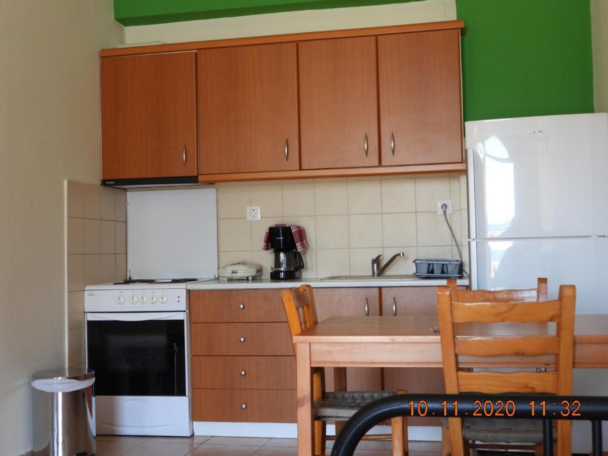 Sophia Limeni Apartments And Studios Exterior photo