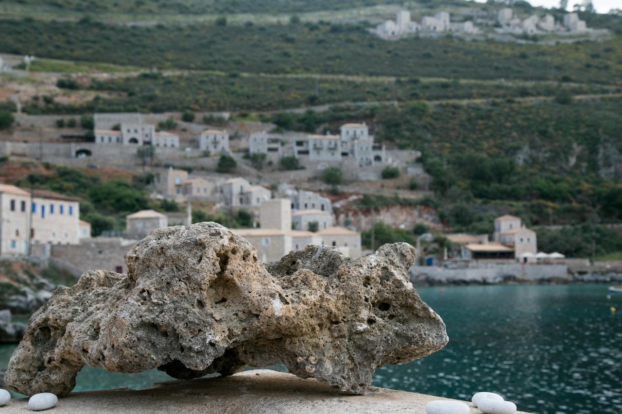 Sophia Limeni Apartments And Studios Exterior photo